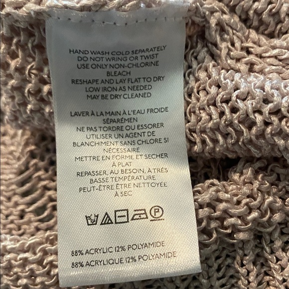 Urban outfitter silence+ noise, Nora Nora sparkly open net sweater M - Picture 8 of 8